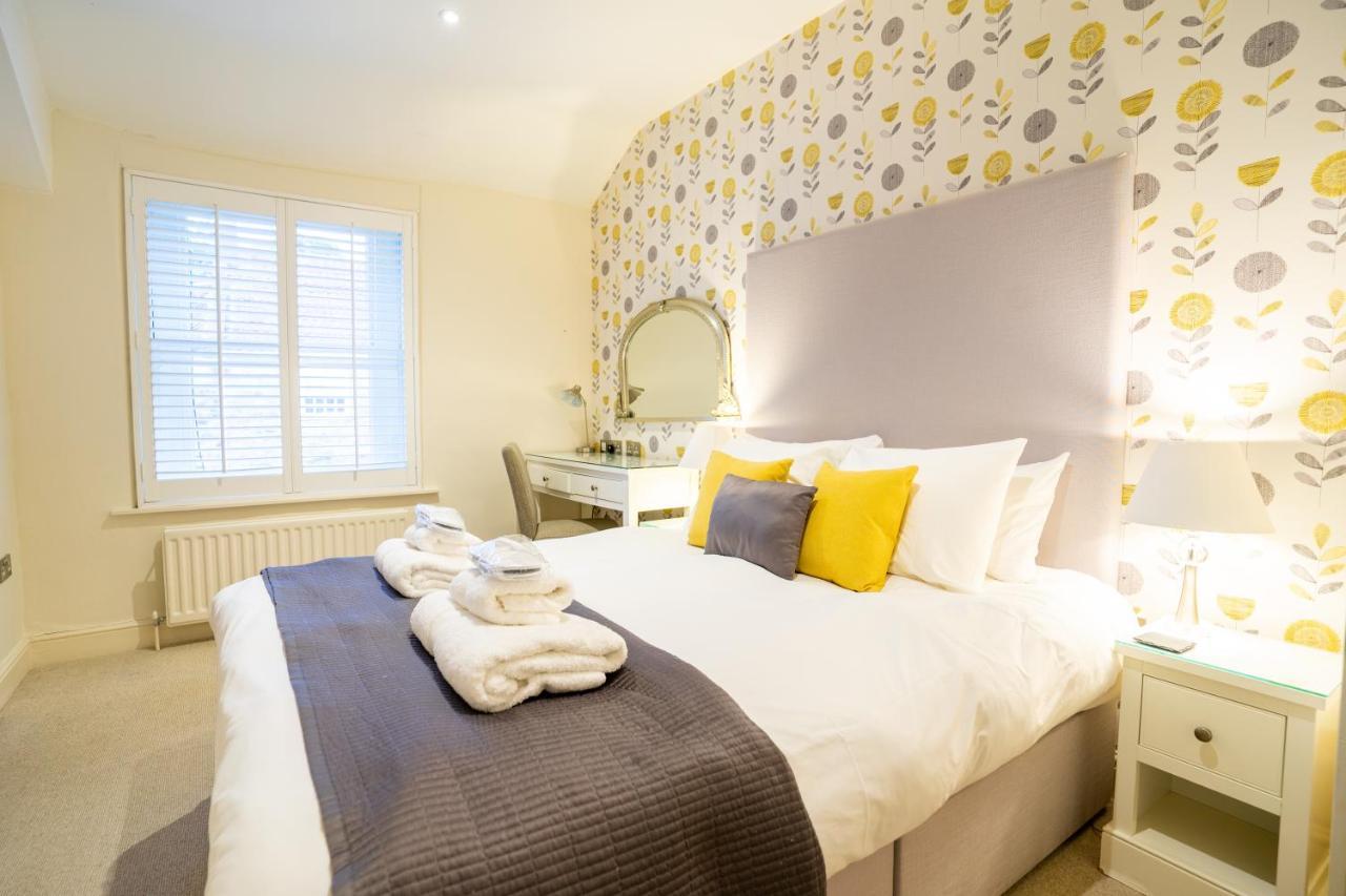The Bear & Swan 5* Chew Magna